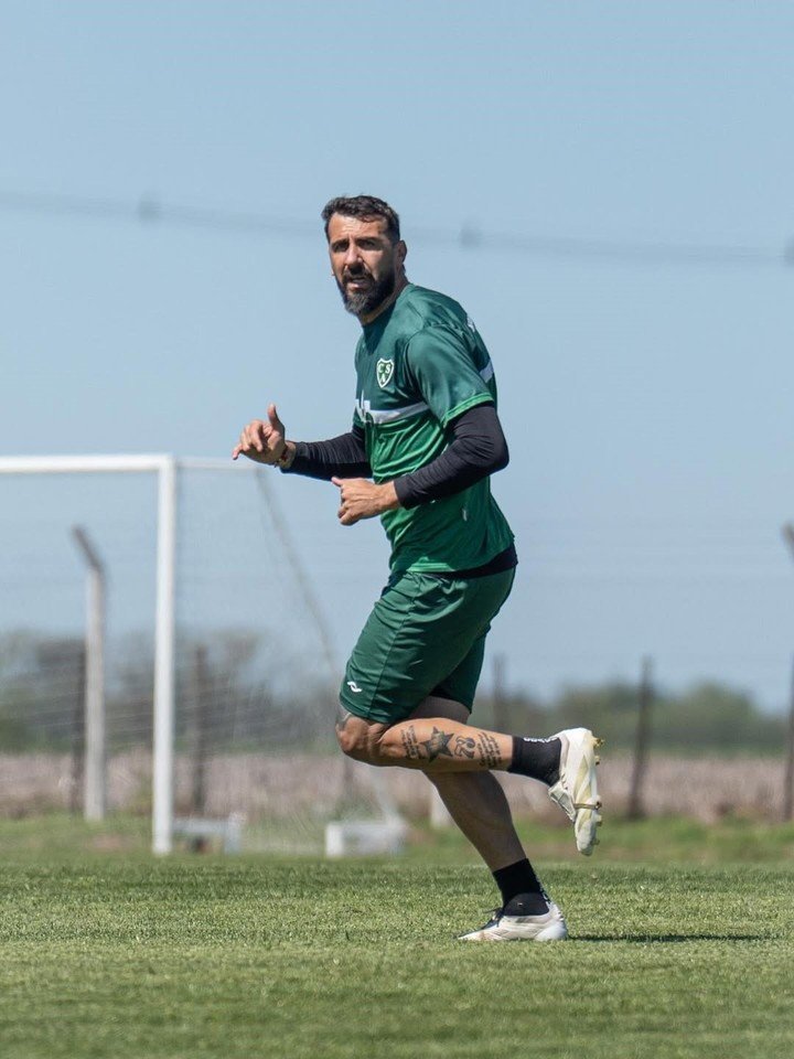 Pratto puede llegar a Chacarita tras no ser tenido en cuenta en Sarmiento (Foto: Prensa Sarmiento de Junin)