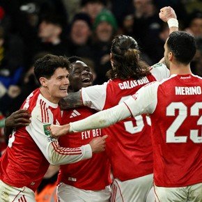 El Arsenal eliminó al Crystal Palace de Walter Benítez y se clasificó a semis de la Carabao Cup