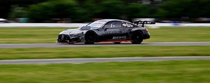 El Mercedes con el que Diego Azar y Otto Fritzler competirán en el TC en 2026 giró este domingo en el Mouras, en la previa de la final.
(Prensa ACTC).