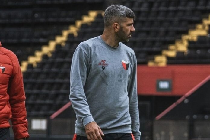 La limpieza de Diego Colotto en el plantel de Colón