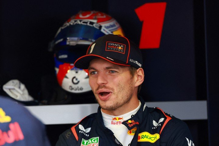 Verstappen dejará el #1 y no se sabe qué número escogerá. (REUTERS/Raquel Cunha)