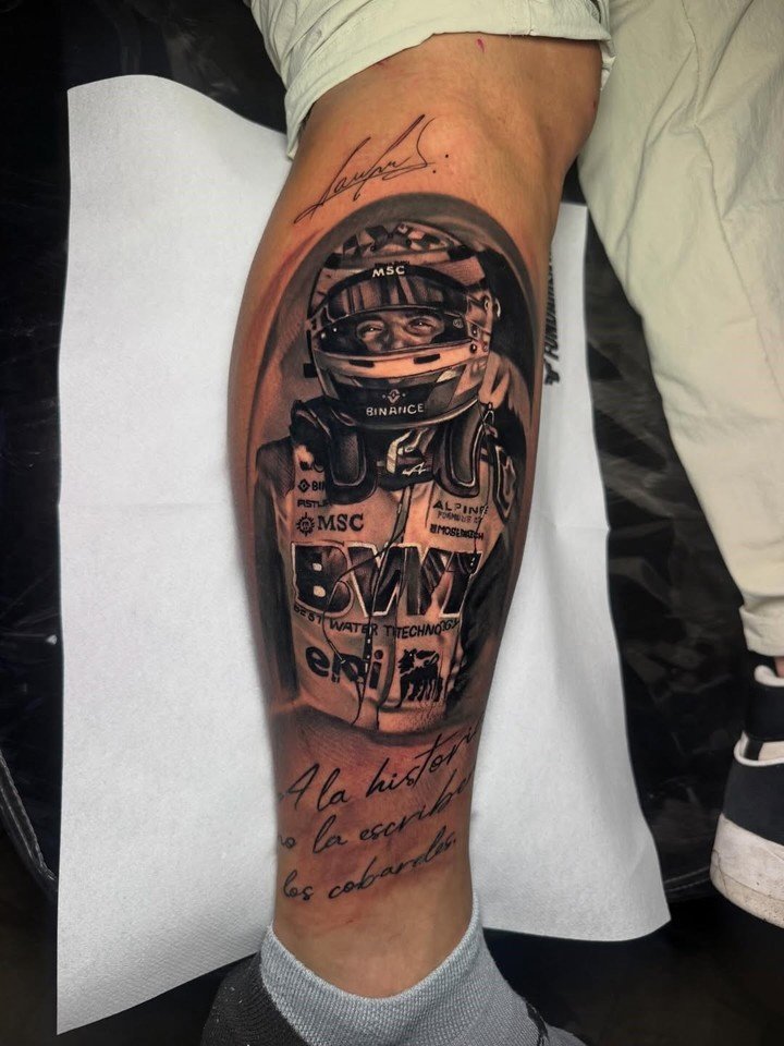 La foto del tatuaje que firmó Aníbal. (@anibalcolapinto)