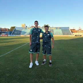 Ferro ganó de la mano de sus pibes y arrancó bien el campeonato