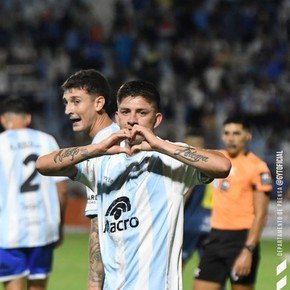 Gimnasia y Tiro arrancó el campeonato con un triunfazo frente a Colegiales