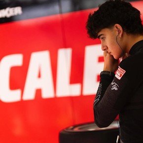 ¿Quién es el argentino que competirá contra Max Verstappen en las 24 Horas de Nürburgring?