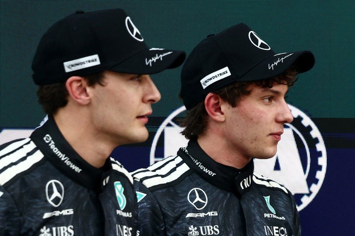 Los compañeros lideran el campeonato. (REUTERS/Jakub Porzycki)