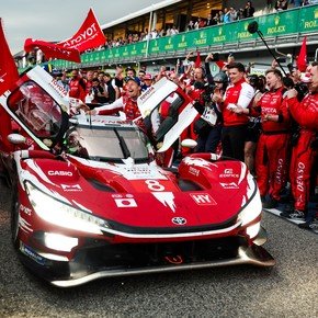 Toyota festejó en la casa de Ferrari y Pechito López abandonó en la primera fecha del WEC