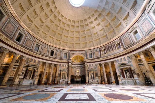 Imágen del interior del Panteón de Roma