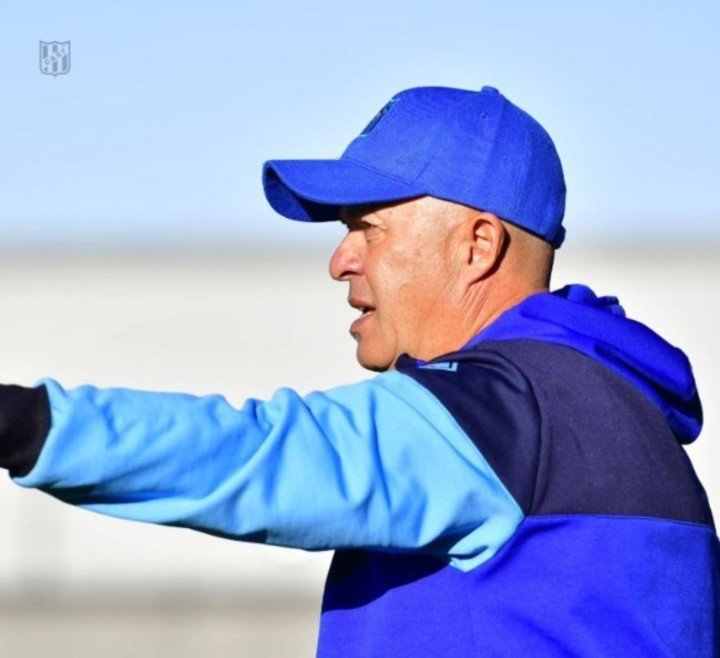 Vázquez enderezó al Candombero. @clubsantelmo