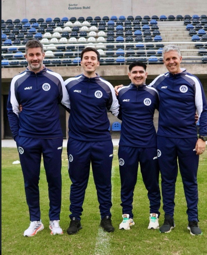Así estará conformado el cuerpo técnico: Tobías Kohan (DT), Alejandro Kohan (PF), Danilo Gerlo (Ayudante) y Jonathan Alvarado Galvis (ayudante).
