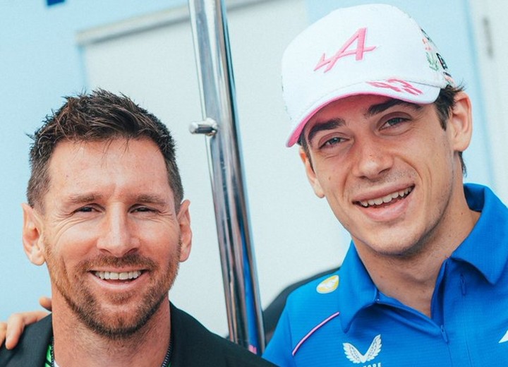 Messi y Colapinto.
