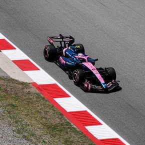 En un viernes victorioso para Alpine, Franco Colapinto se reencontró con el circuito de Barcelona