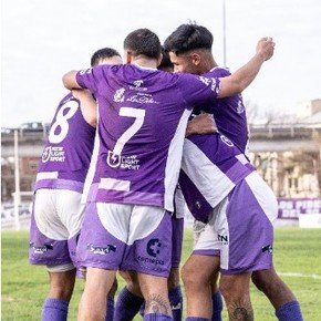 Sacachispas le ganó el duelo de la parte alta a Berazategui y se quedó con la punta de su zona