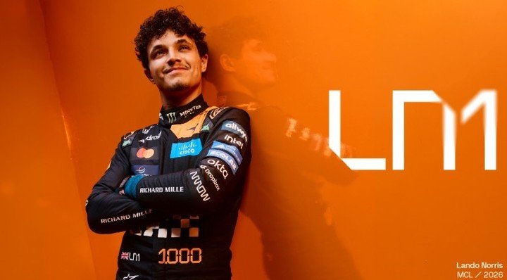 Lando Norris con su indumentaria especial.