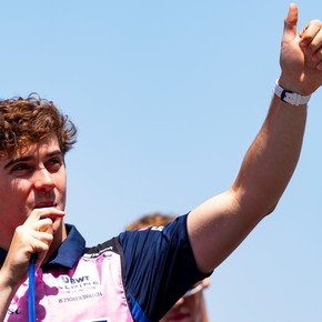 Franco Colapinto llega a Barcelona con ilusión: “Será muy interesante ver las mejoras que hicimos en poco tiempo”