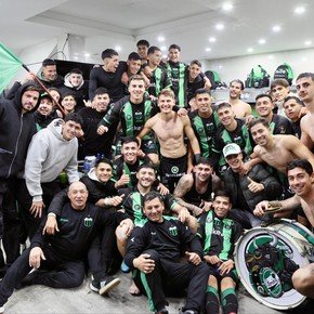 Chicago cortó la mala racha y dejó a Chacarita en descenso