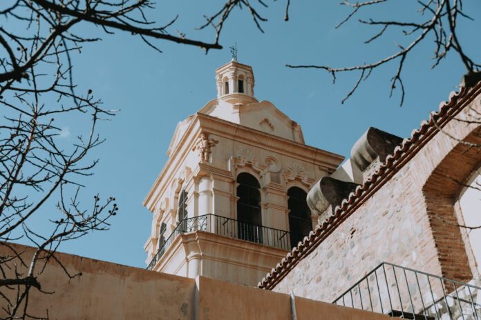 Una de las primeras postales panorámicas de la ciudad: visita guiada al campanario de la Catedral