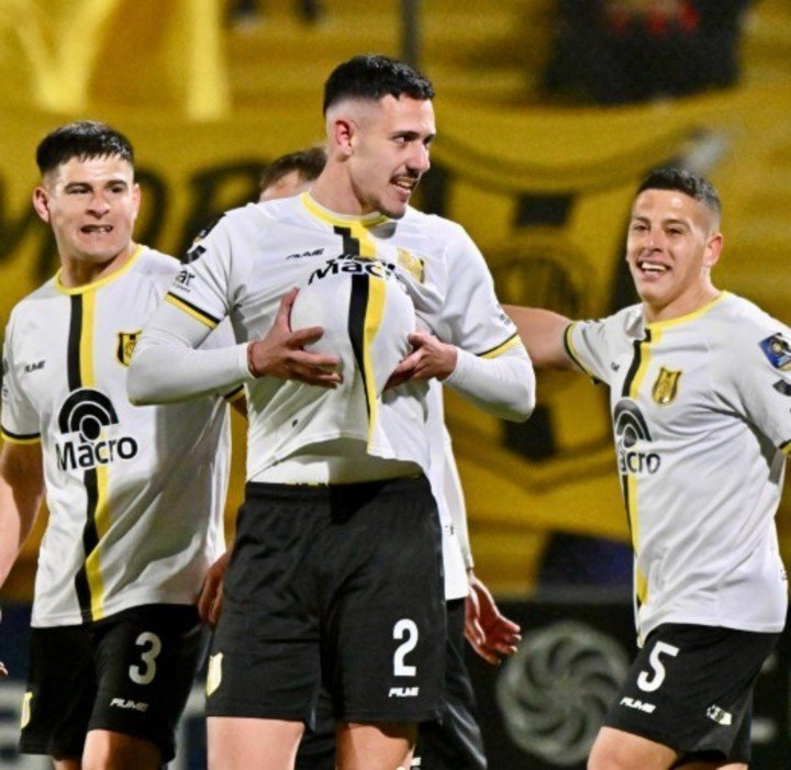 La dedicatoria de Giacopuzzi. (Foto: Instagram @clubmadryn)