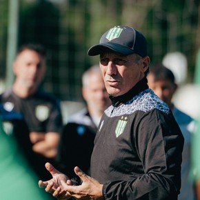 Pedro Troglio reveló que pasó tres días internado antes de la victoria ante Racing 
