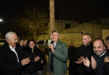 Barrio La Hortensia cuenta con nuevo sistema de luminaria LED: Passerini inauguró las obras