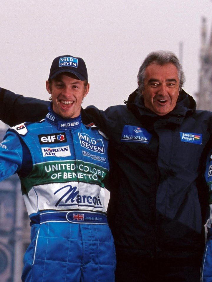Jenson Button junto a Flavio Briatore durante su etapa en Benetton, en 2001.
(@briatoreflavio en IG). 