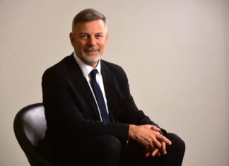 El viceintendente Pretto, tomó la palabra y respondió sobre deuda, gestión, candidatura y multas