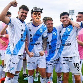 Temperley mete miedo: Kruger se vistió de héroe y llegó a la cima