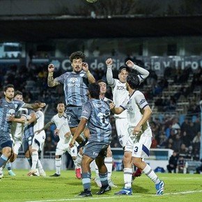 Punto inteligente para Tristán Suárez en Salta: igualó 0-0 con Gimnasia y Tiro y sigue firme en la cima