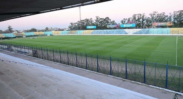 El estadio Antonio Romero es el estadio más moderno y de mayor capacidad de Formosa. Puede ser la casa de San Martín en caso de ascenso a la Primera Nacional.