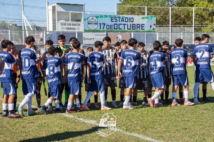 El estadio se llama 17 de Octubre.