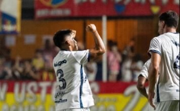 Video: el teledirigido de Colegiales para ganarle a Atlanta